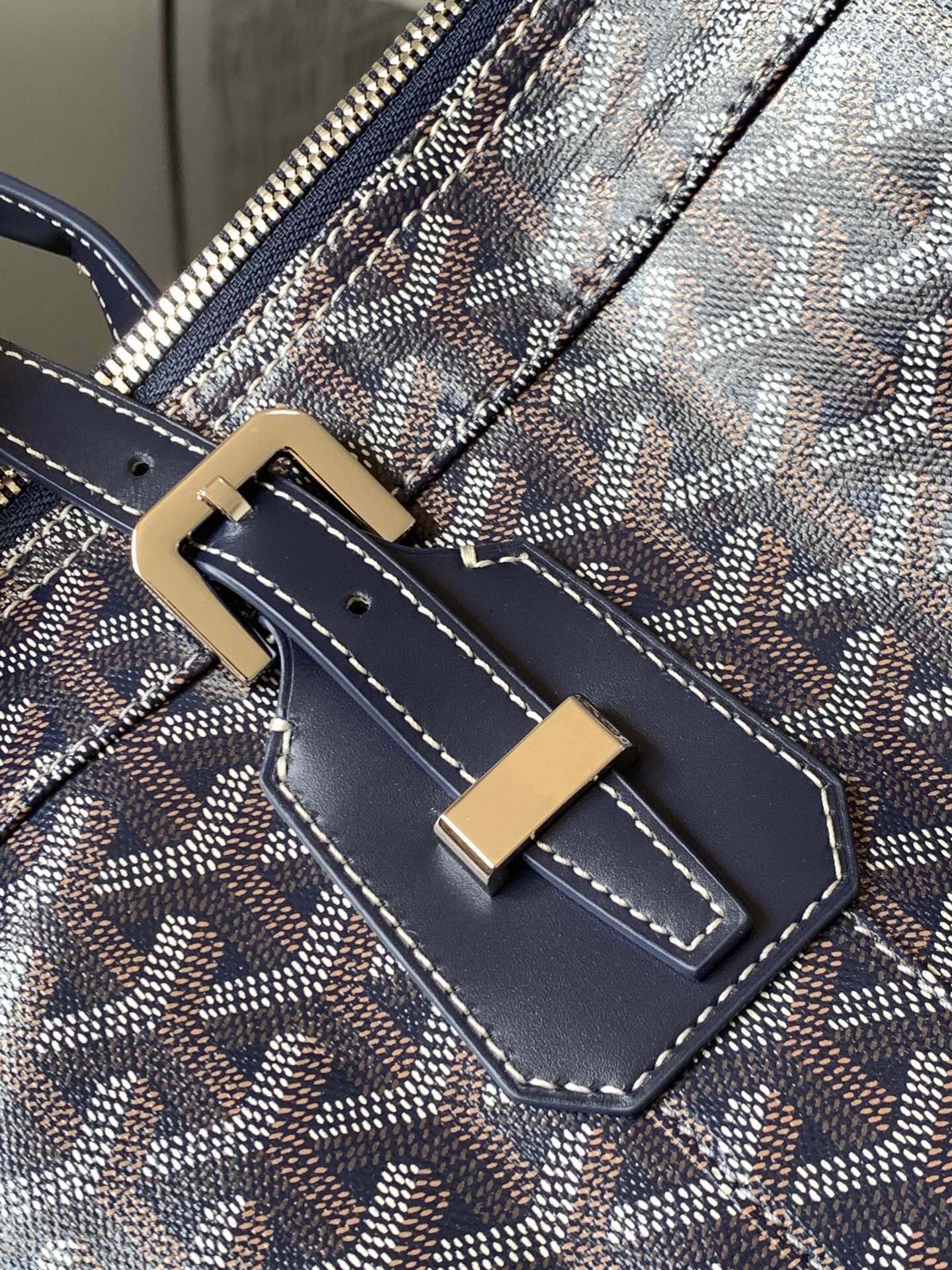 Goyard Croisiere 50 Duffle Bag Travel Gym Carry On Luggage Shoulder Strap Navy Blue 617