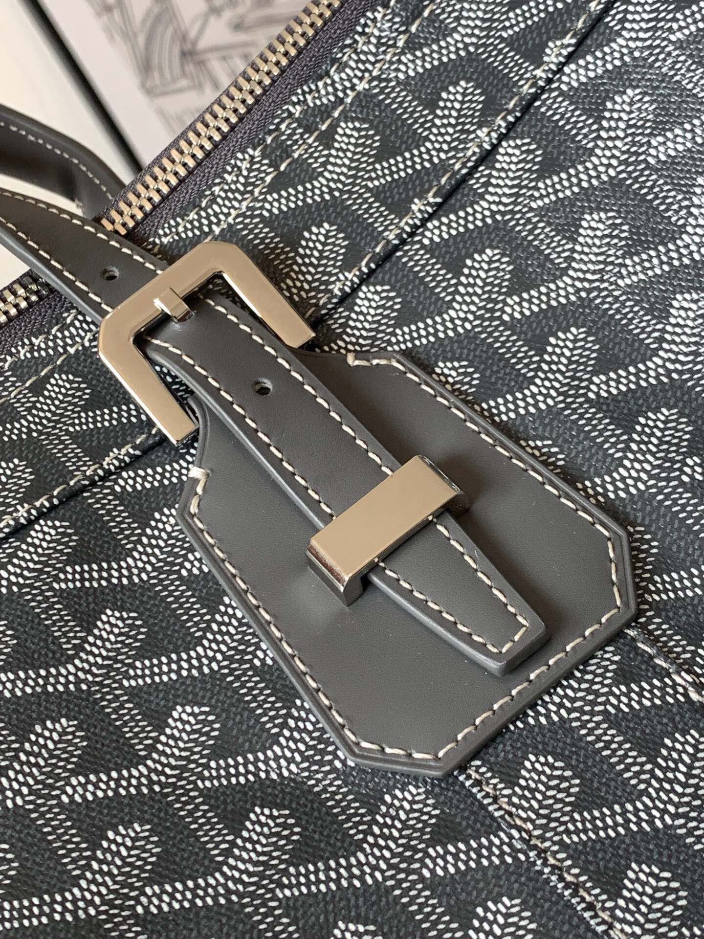 Goyard Croisiere 50 Duffle Bag Travel Gym Carry On Luggage Shoulder Strap Grey 271