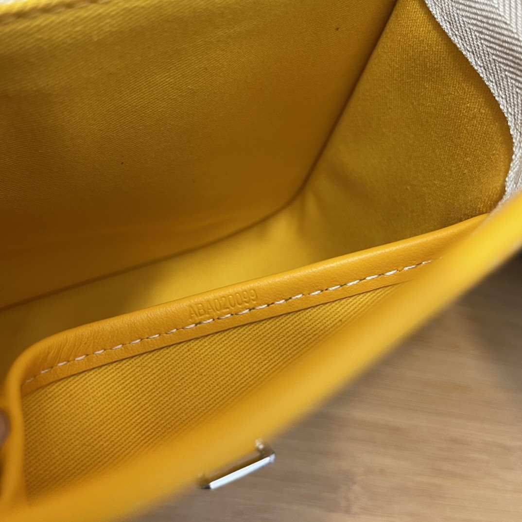 Goyard Double Buckle Large Messenger Bag Yellow 137