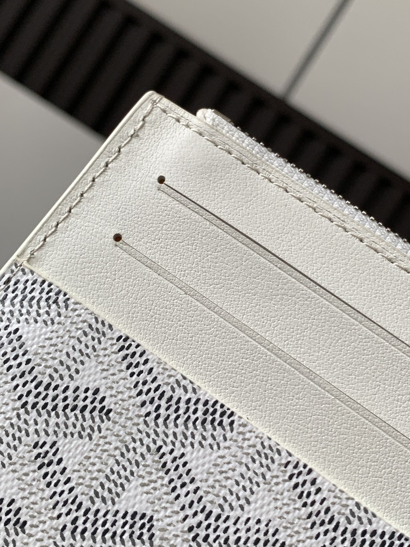 Goyard Insert Louise Wallet White 488