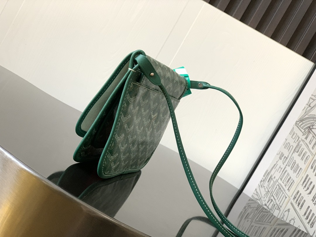 Goyard Plumet Pocket Wallet Green 893